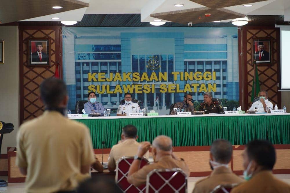 Ilustrasi. Rakor bersama Sekertaris Dirjen Perkeretaapian Kementerian PUPR di Kantor Kejati Sulsel Senin (15/6). Humas Pemprov Sulsel