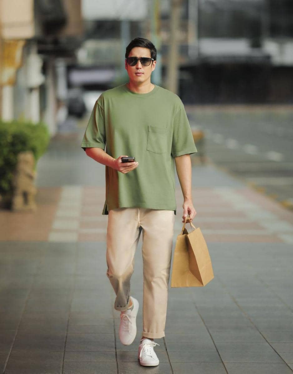 Adaptasi Tren One Mile-Wear oleh UNIQLO Indonesia. 15 Juni 2020. (Dok. UNIQLO Indonesia)