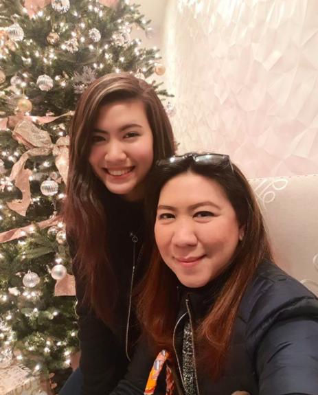 9 Pesona Lauren Wiratama, Putri Susy Susanti dan Alan Budikusuma