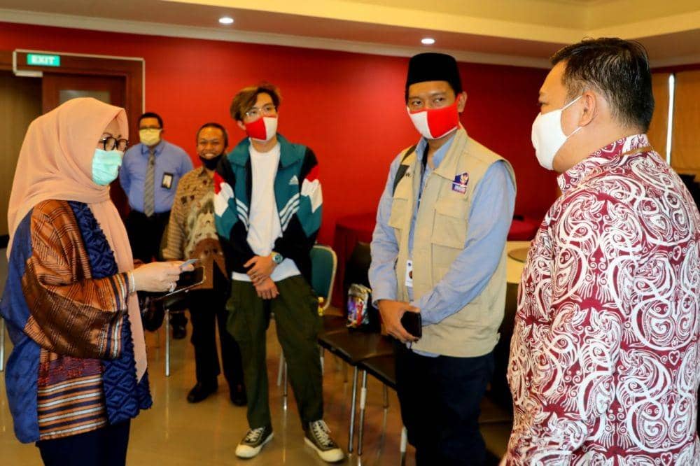 Dokter Tirta Ditugasi Kampanye Protokol COVID-19 di Makassar