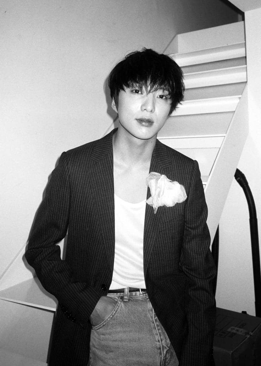 twitter.com/official_yoon_