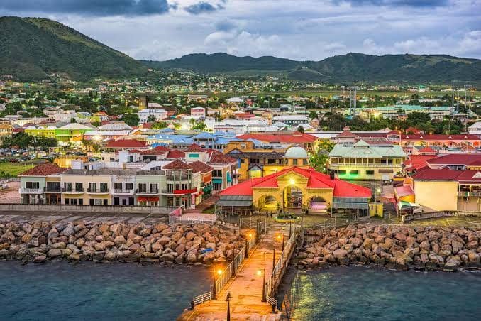 Potret negara Saint Kitts and Nevis (agoda.com)