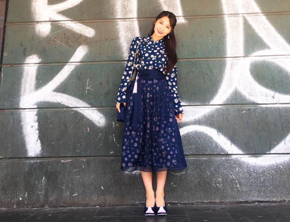 Anggun dan Menawan, 9 Inspirasi Style Feminin ala Personel Apink