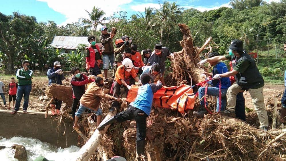 Tim SAR Temukan Jenazah Keempat Korban Longsor di Jeneponto