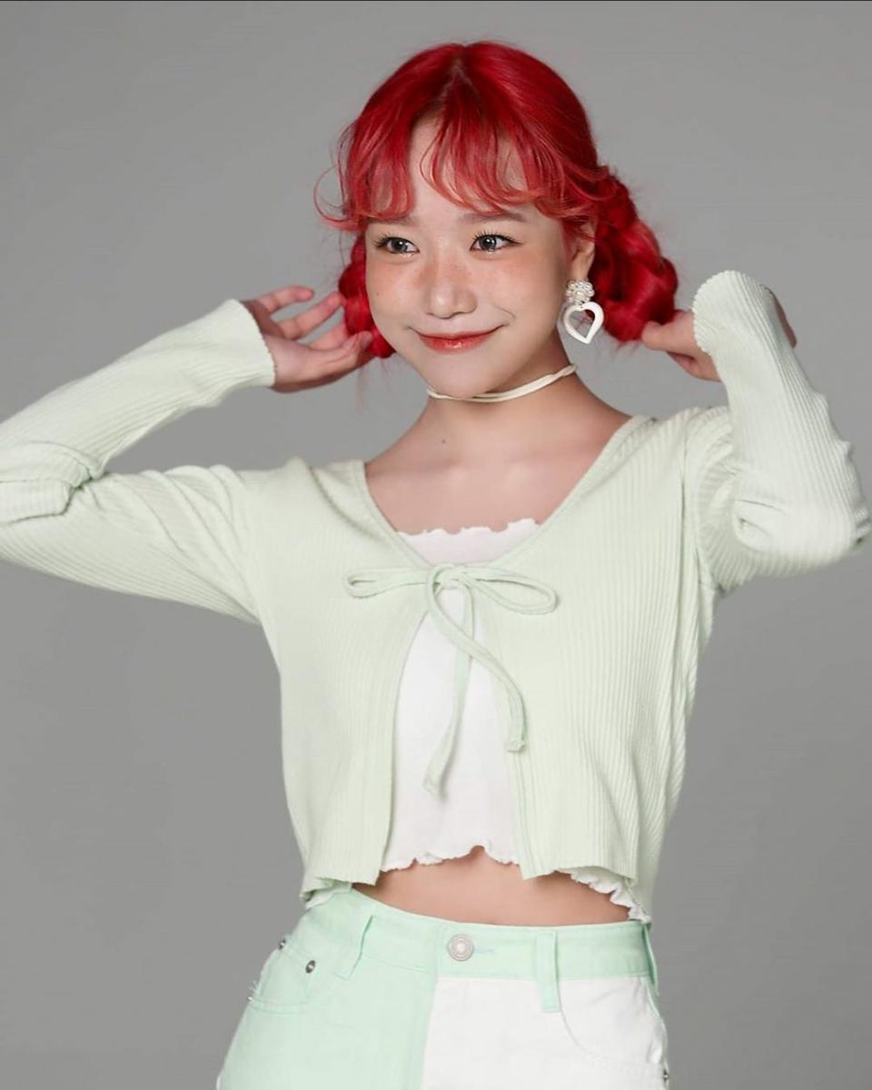 Instagram.com/yuri__izone