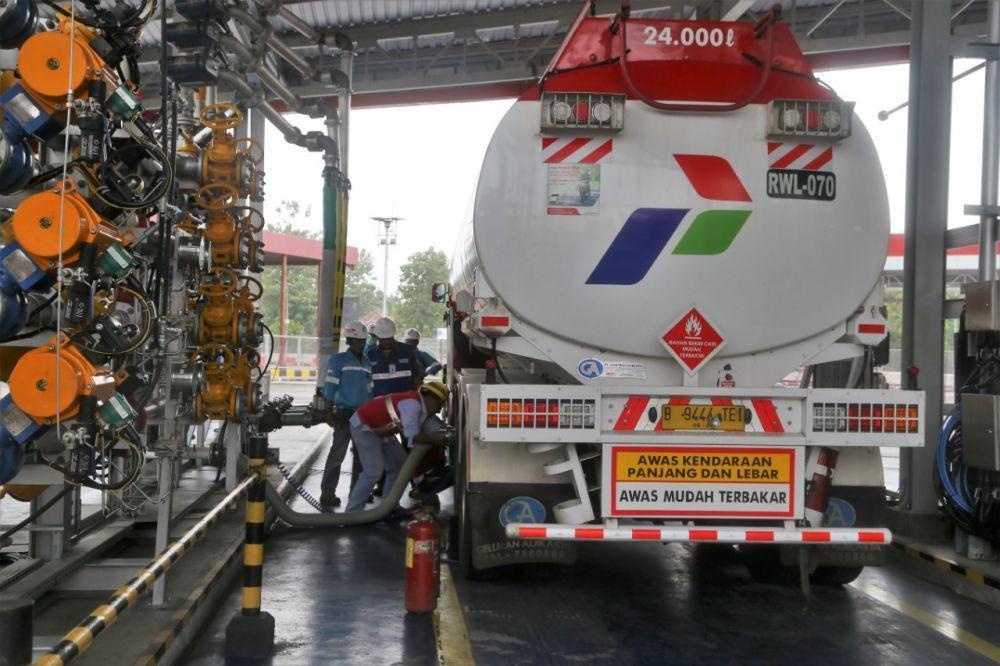 Aktivitas di Terminal BBM Pertamina Dok. Serikat Pekerja Pertamina Persada IV