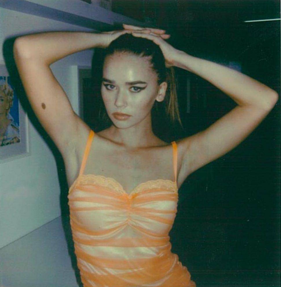 instagram.com/gabriella_brooks
