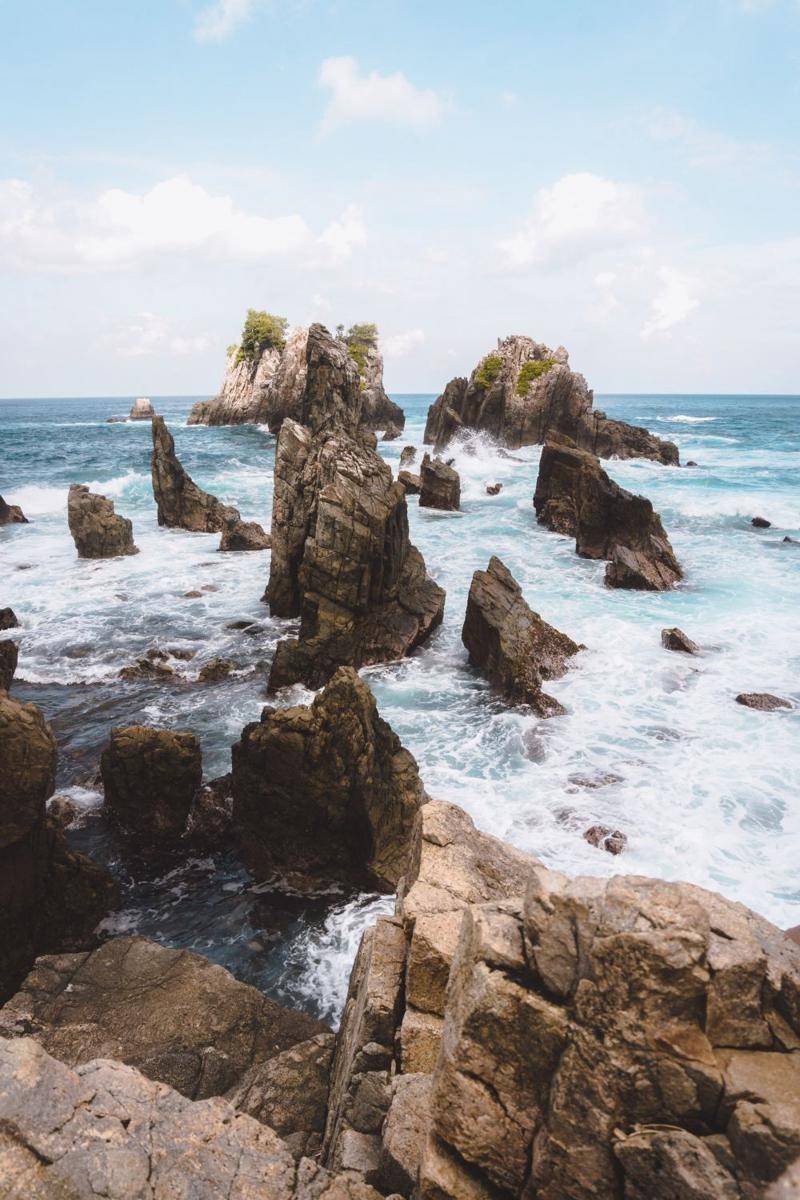 Pantai Gigi Hiu, Lampung (Unsplash/Bayu Anggoro)