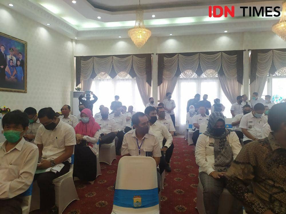 Rapat evaluasi PSBB di Palembang hasilnya penetapan penegakkan displin protokol kesehatan (IDN Times/Feny Maulia Agustin)