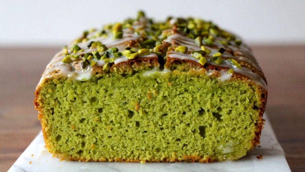 5 Kreasi Dessert Berbahan Bayam Ini Enak Banget, Wajib Dicoba!