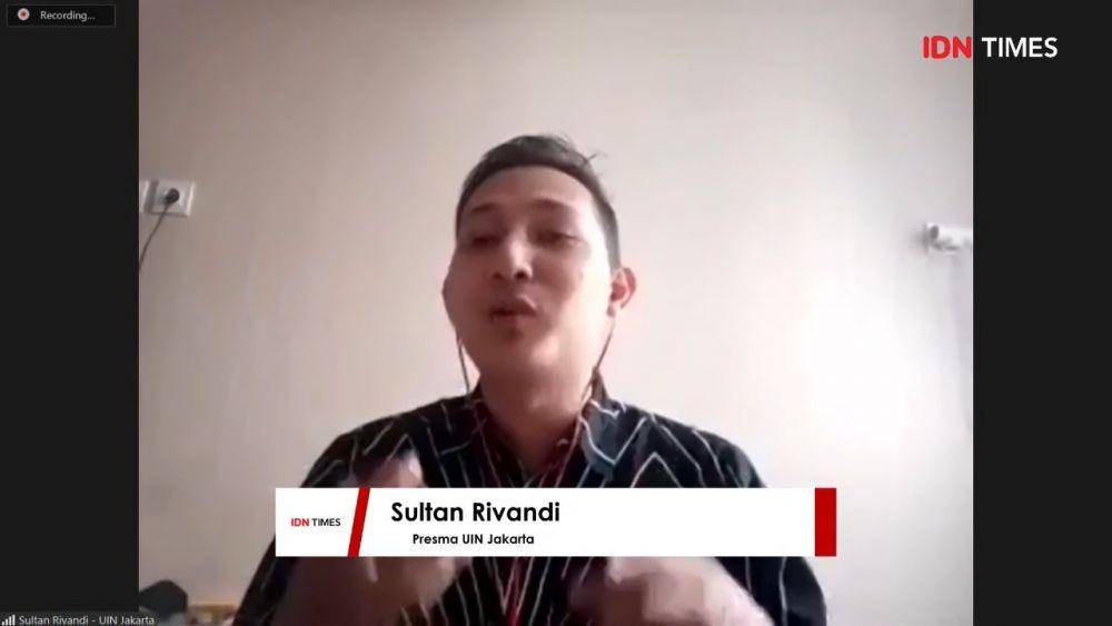 Perwakilan mahasiswa dari Persma UIN Jakarta, Sultan Rivandi dalam Ngobrol Seru New Normal or The Great Reset: Life After Pandemic COVID-19⁣⁣⁣⁣⁣⁣⁣⁣⁣⁣ (Tangkap Layar YouTube IDN Times)