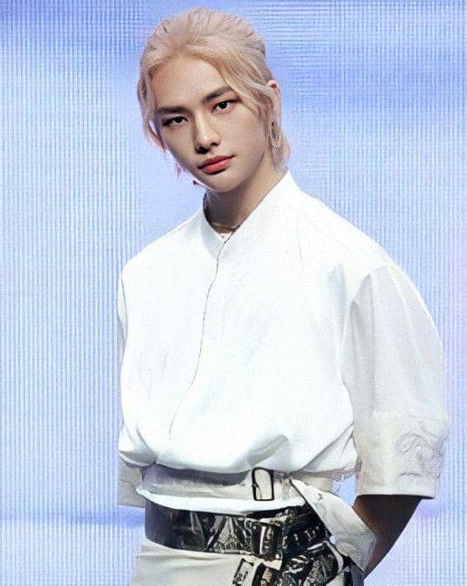twitter.com/hyunjinpost