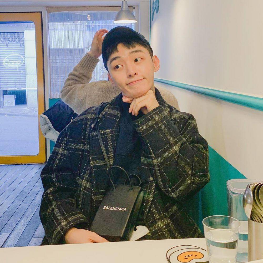 instagram.com/_yoonj1sung_