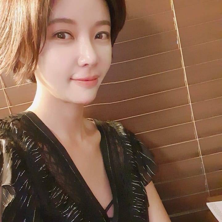 instagram.com/jungeum84