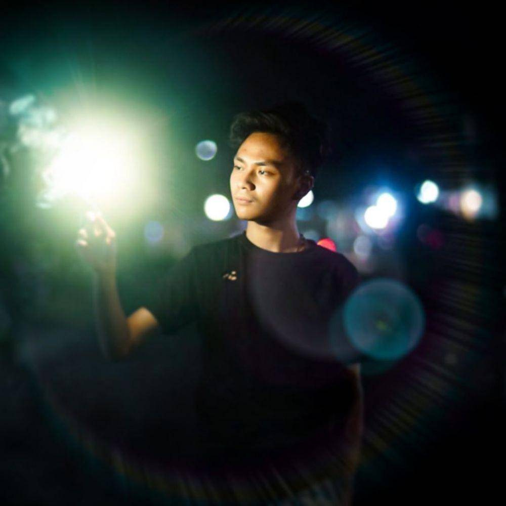 instagram.com/petrusmahendra