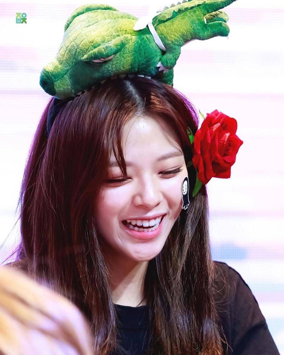 instagram.com/twice.jungyeon