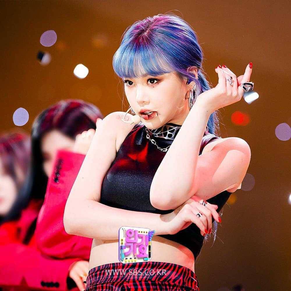 Instagram.com/soojin.update
