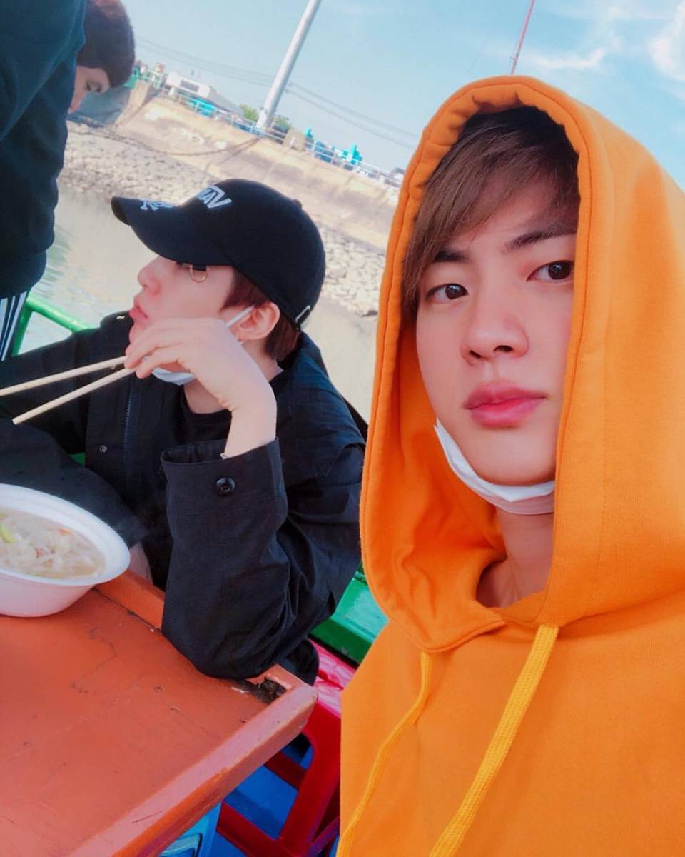 instagram.com/jin.bts