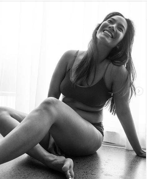 instagram.com/tarabasro/