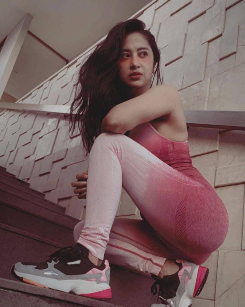 instagram.com/dewiperssikreal