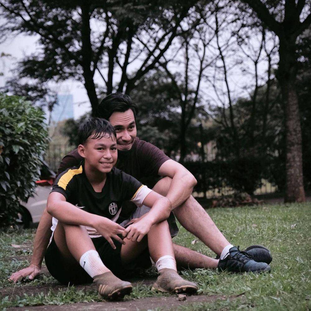 iNSTAGRAM.COM/DARIUS_SINATHRYA/