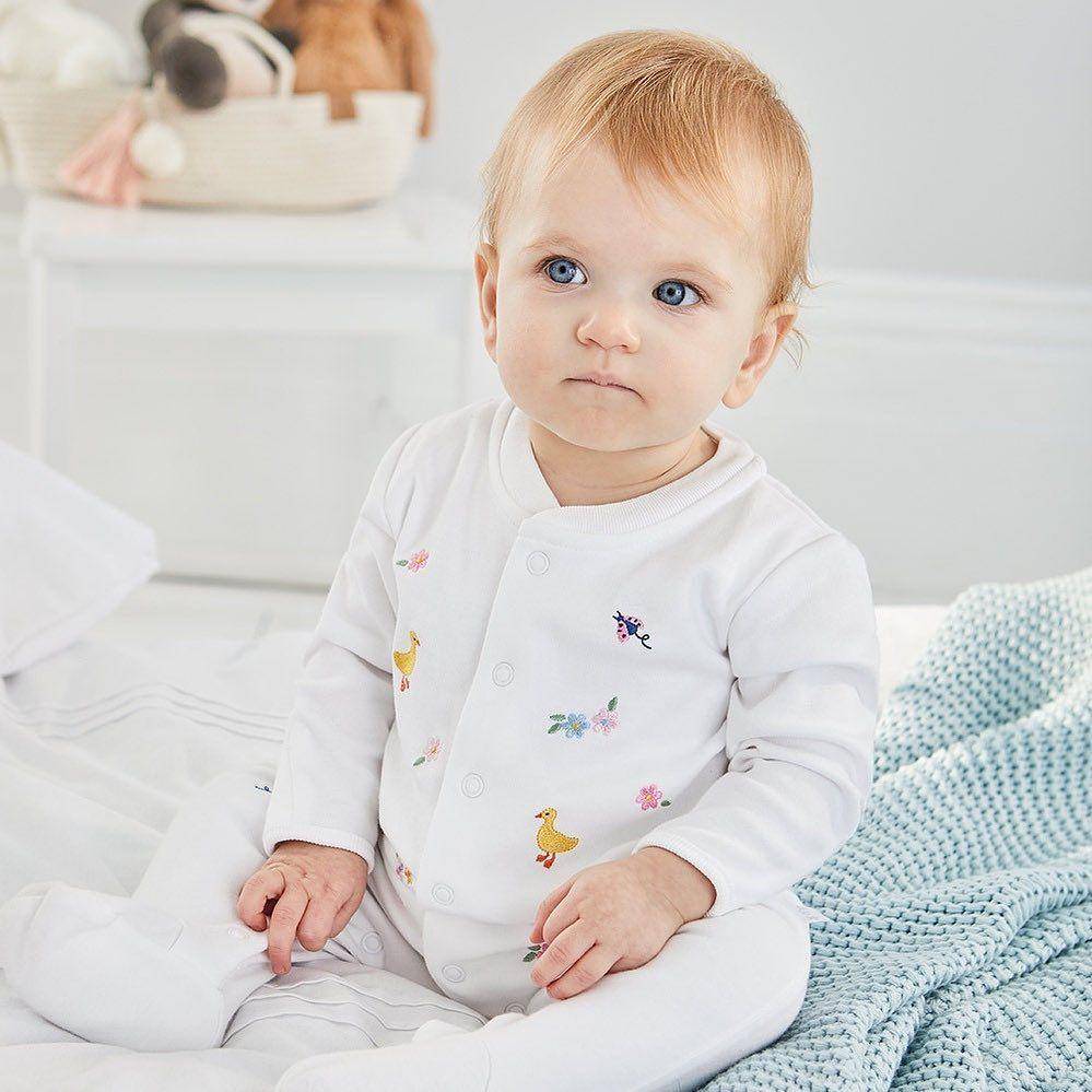 Instagram.com/jojomamanbebe