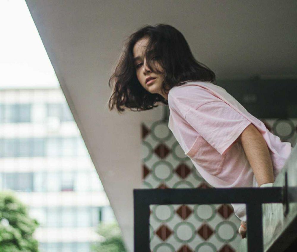 [CERPEN] Sepotong Senja di Atas Beranda