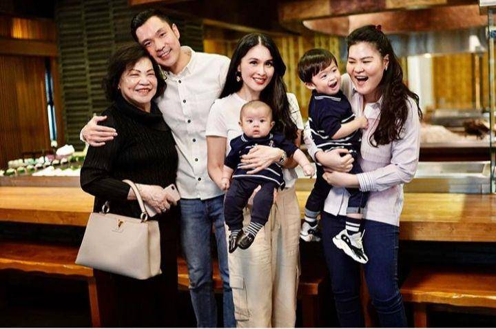 Instagram.com/sandradewi88