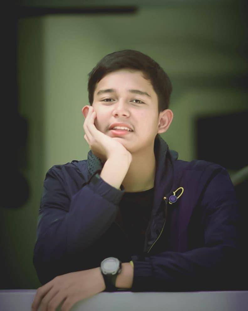 Instagram.com/titan_attariq