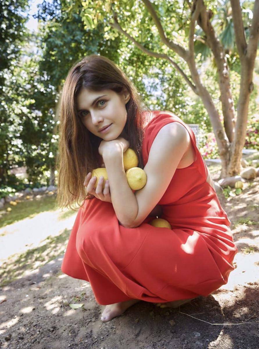 instagram.com/alexandradaddario