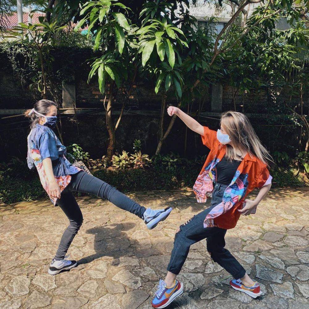 instagram.com/zaraadhsty