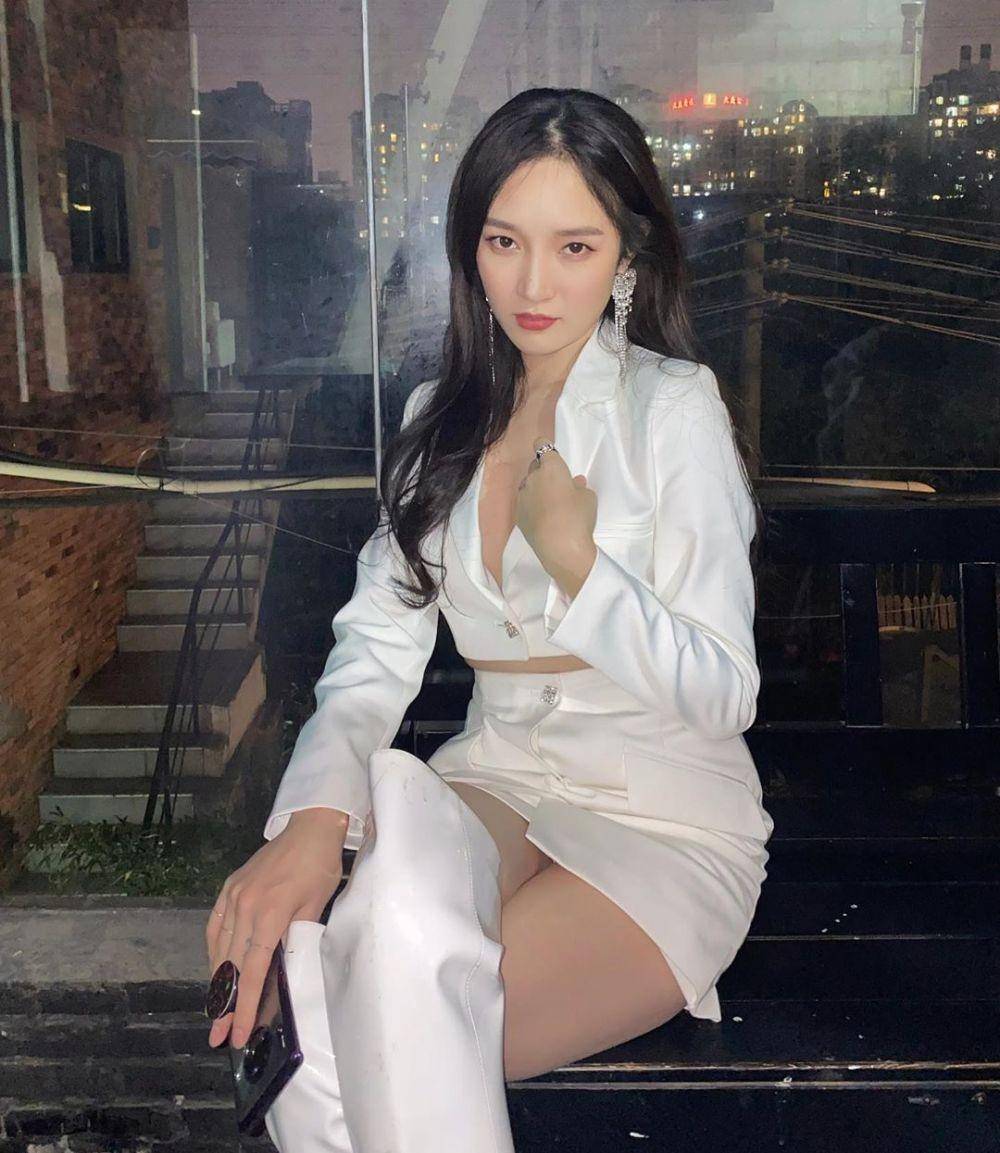 instagram.com/mjbaby0203