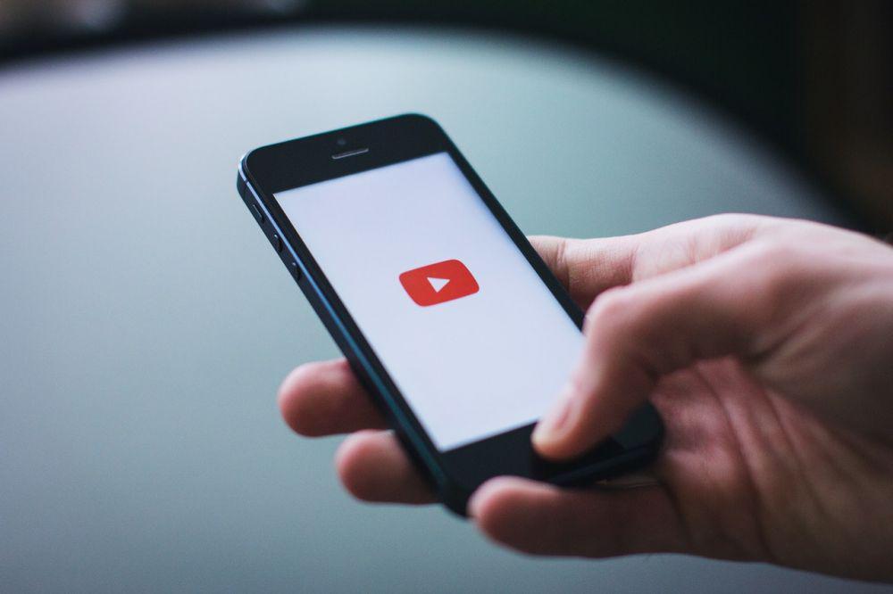6 Referensi Channel YouTube yang Bertema Sains, Bikin Cerdas!