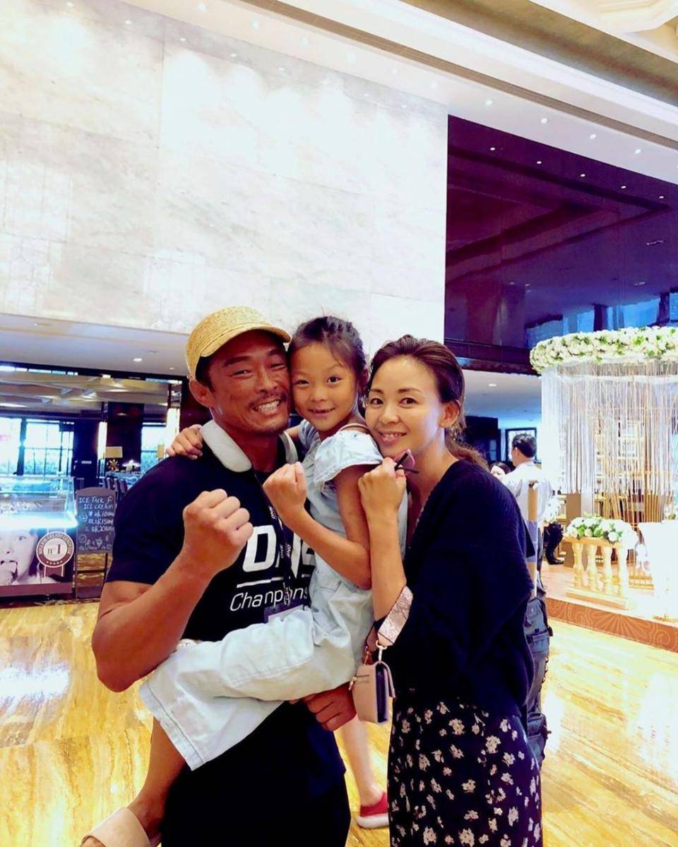 Instagram.com/choosarang_official