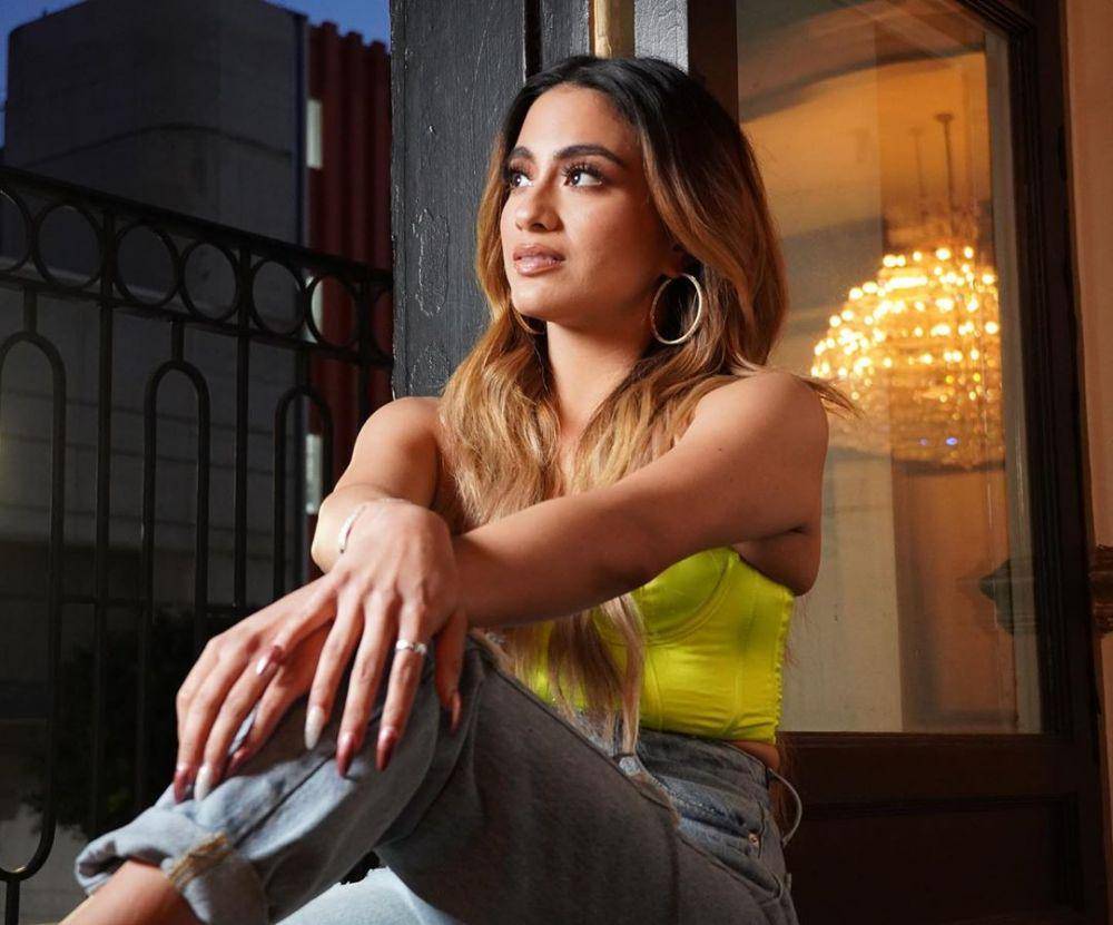 instagram.com/allybrooke