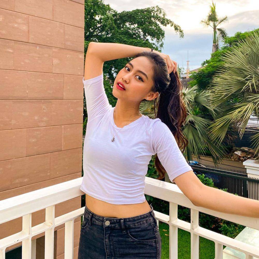 instagram.com/jkt48sisca