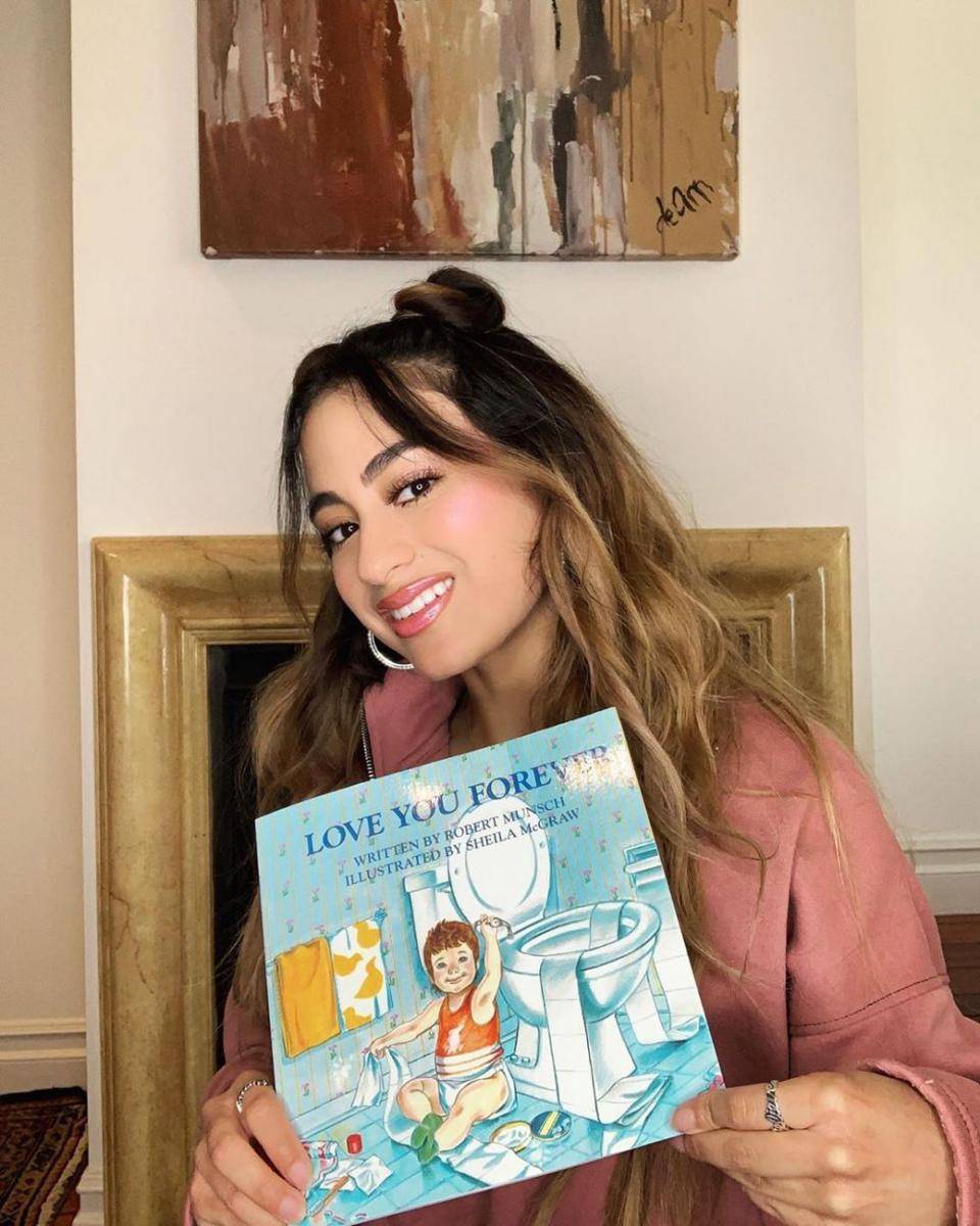 instagram.com/allybrooke