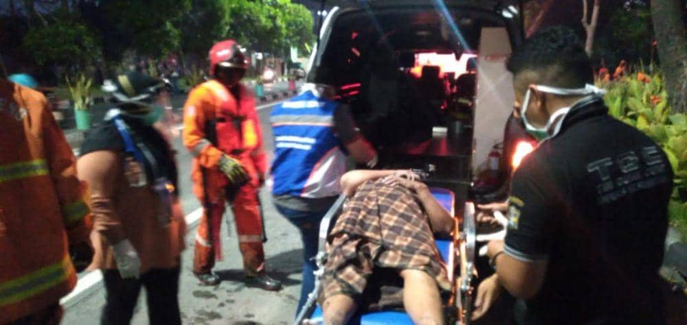 Evakuasi seorang perempuan yang berendam di sungai selama dua hari. Dok.IDN Times/Istimewa