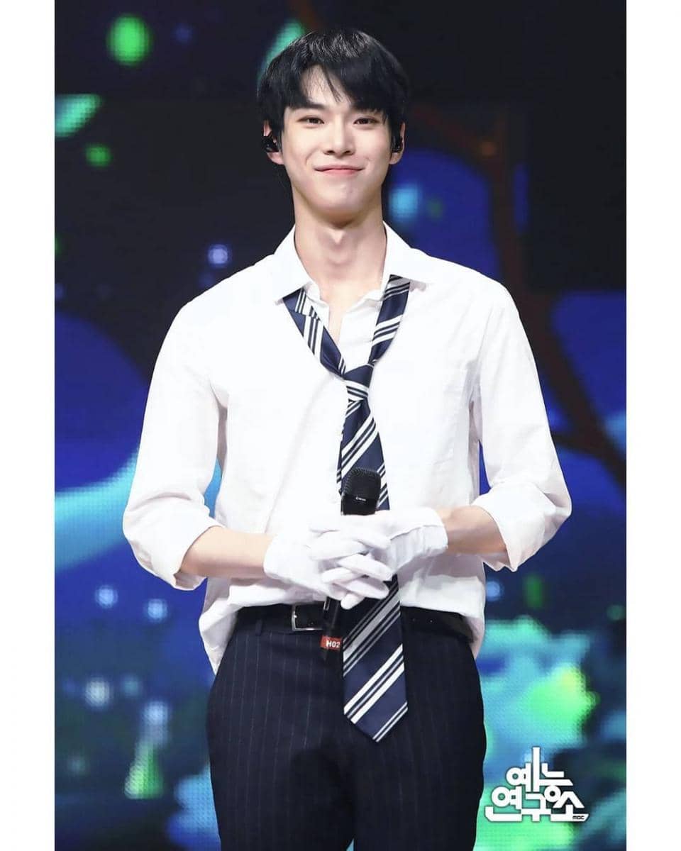 twitter.com/yest0dday