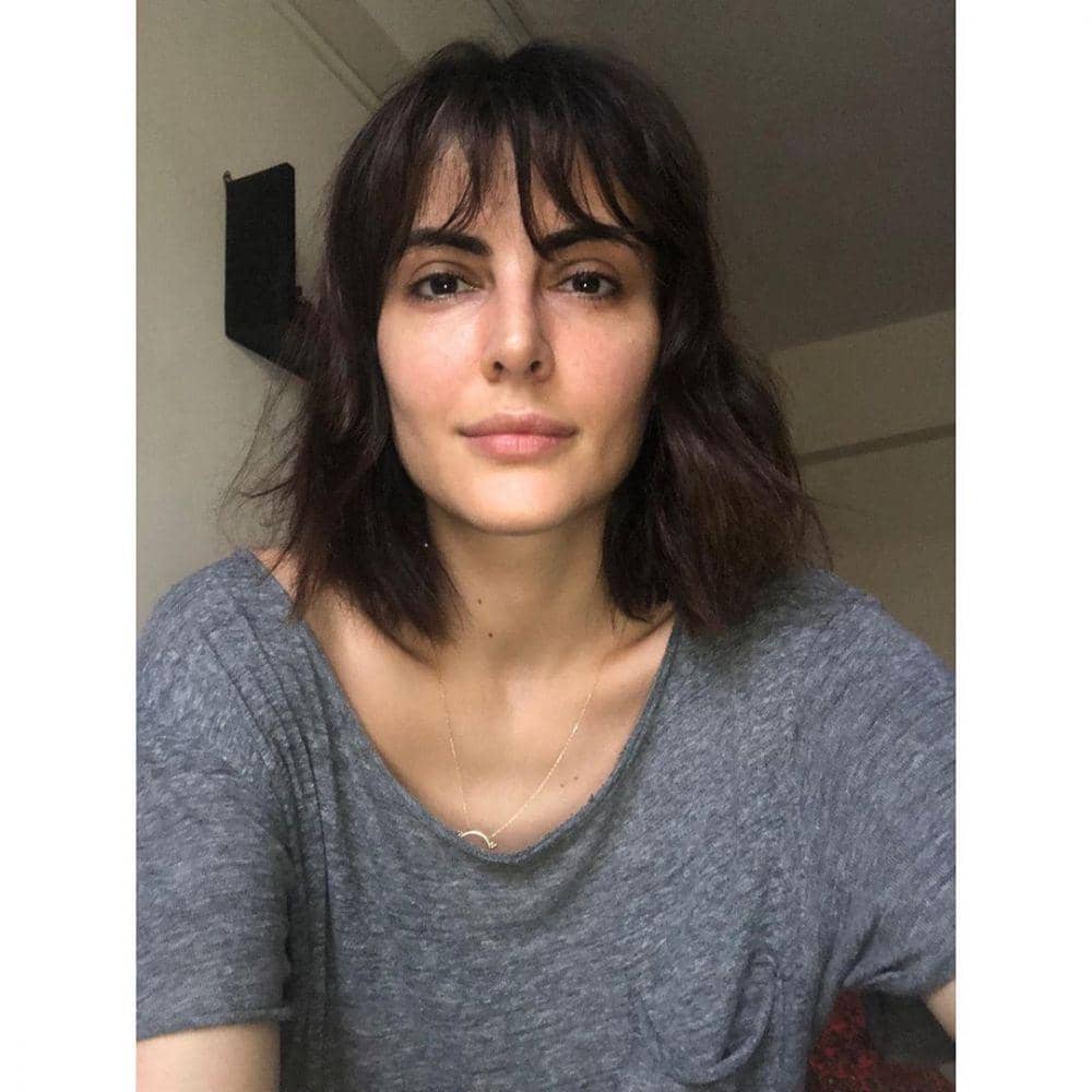 instagram.com/mandanakarimi