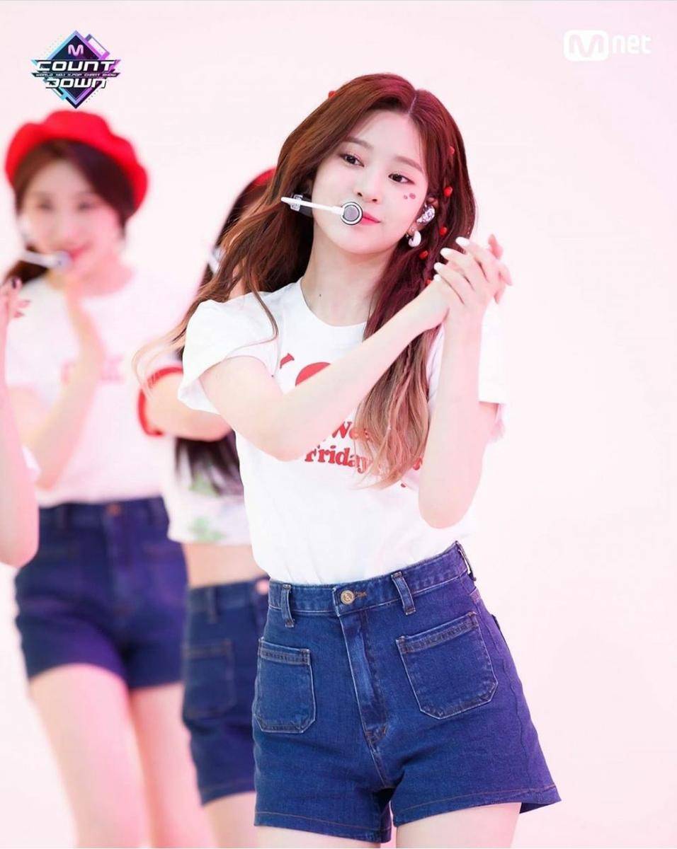Instagram.com/izone.minjoo
