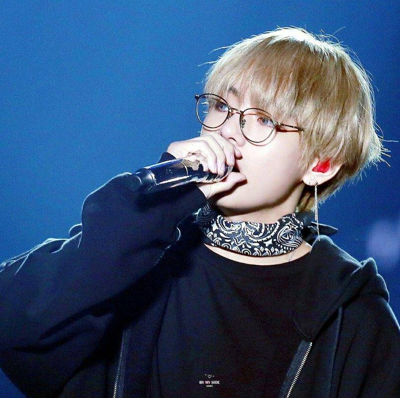Instagram.com/bts_v