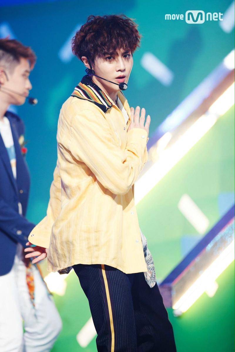 Twitter.com/EXOfanbase_Int