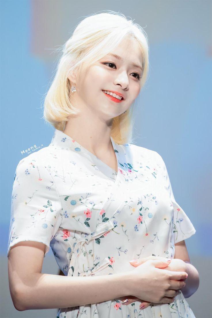 twitter.com/nakyungieyo