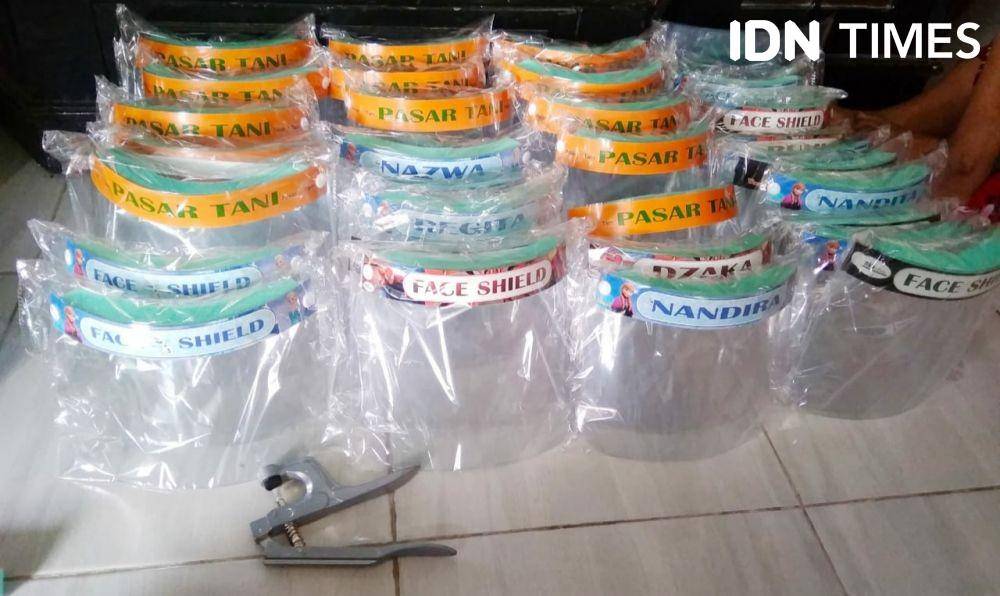 Penjualan face shield di Palembang (IDN Times/Feny Maulia Agustin)