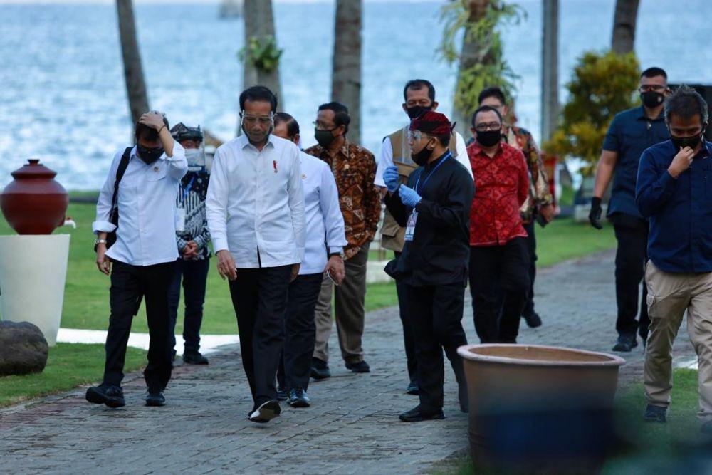 Jokowi saat mengunjungi Villa Solong Banyuwangi. IDN Times/Istimewa