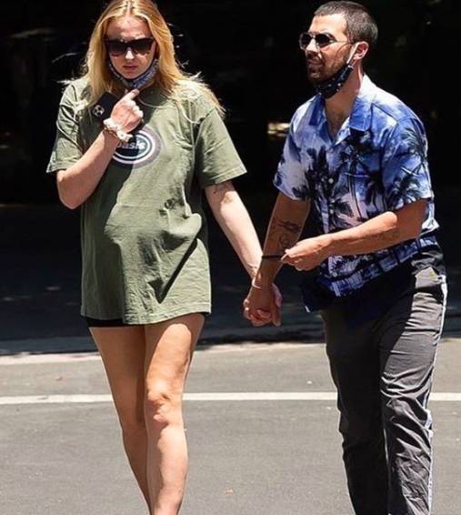 instagram.com/celebritieswithsstyle
