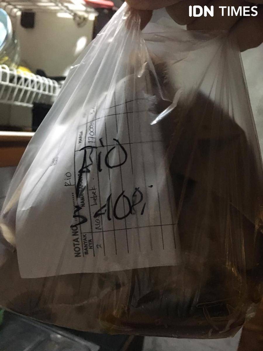 Jastip makanan dari driver ojol. Makanan ini dipesan dari Tebet untuk diantar menuju Cilandak, Jakarta Selatan. IDN Times/Isidorus Rio