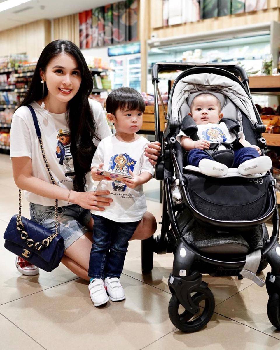 instagram.com/sandradewi88