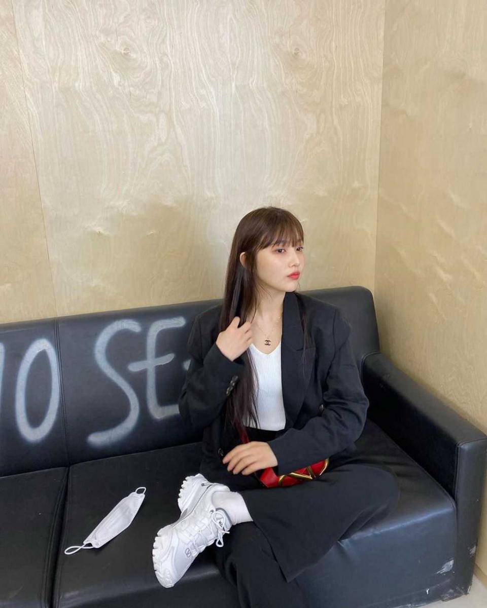 Instagram.com/_imyour_joy